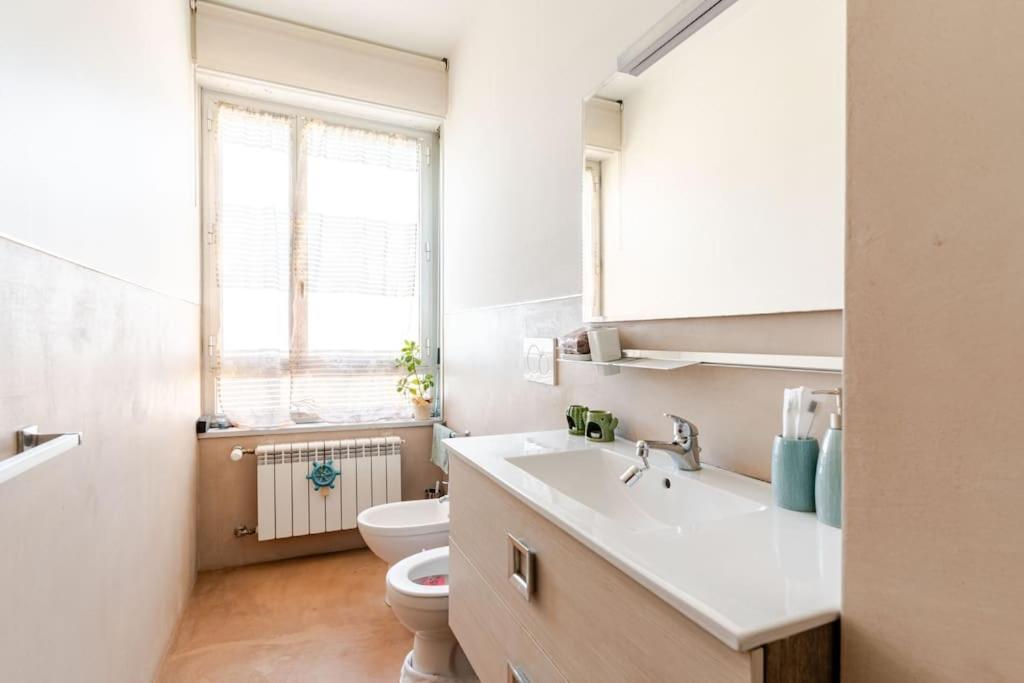 ジェノヴァAmiro Casa Sea View Torreアパートメント エクステリア 写真