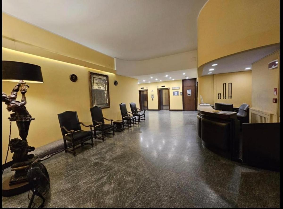 ジェノヴァAmiro Casa Sea View Torreアパートメント エクステリア 写真